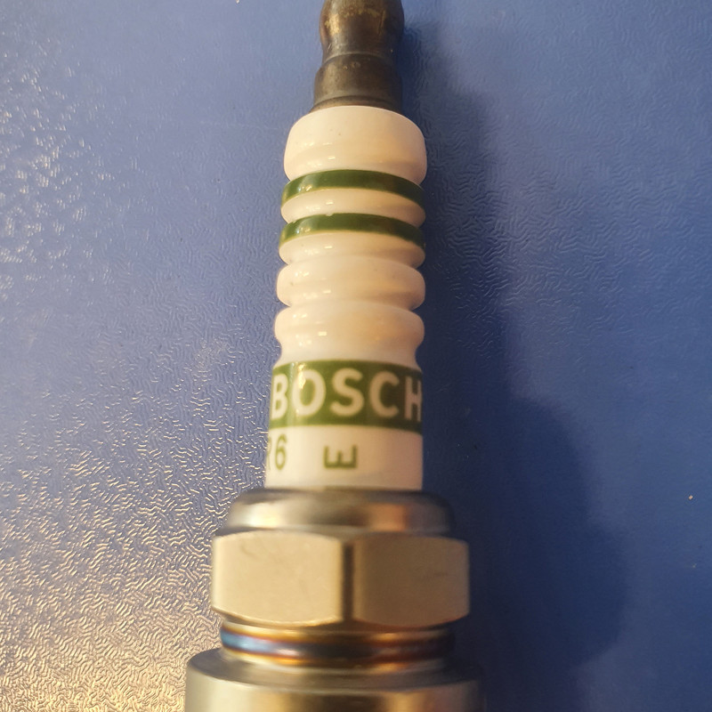 قیمت و خرید شمع خودرو پژو سیتروئن مدل FR7DE بسته 4 عددی