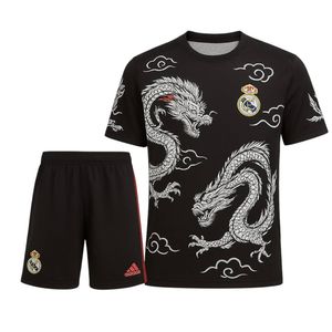 ست تی‌شرت آستین کوتاه و شلوارک ورزشی مردانه مدل دراگون 2025 رئال مادرید