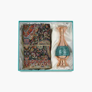ست هدیه مدل گلدان فیروزه کوب و رومیزی ترمه کد 0014