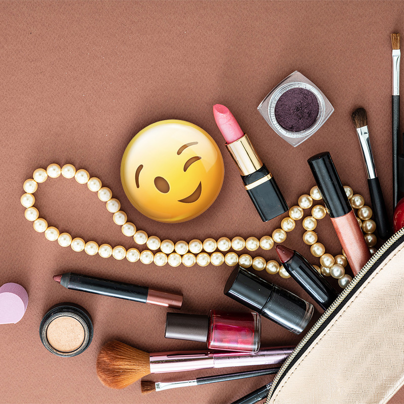آینه جیبی خندالو مدل ایموجی Emoji کد 1304 آینه جیبی خندالو مدل ایموجی Emoji کد 1304
