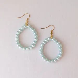 گوشواره دست ساز زنانه مدل پاستلی مروارید کد 70