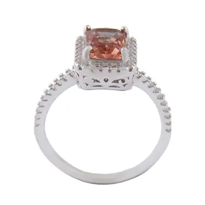 انگشتر نقره زنانه بازرگانی میلادی مدل الکساندریت برش جواهری ابکاری رادیوم کد AWR_1279