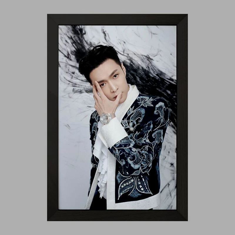 تابلو خندالو مدل لی گروه اکسو EXO  کد 16851