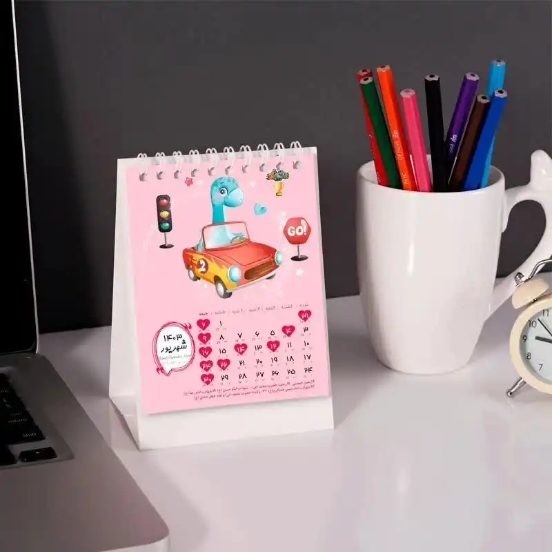 تقویم رومیزی سال 1403 طرح دایناسور مدل پایه مقوایی