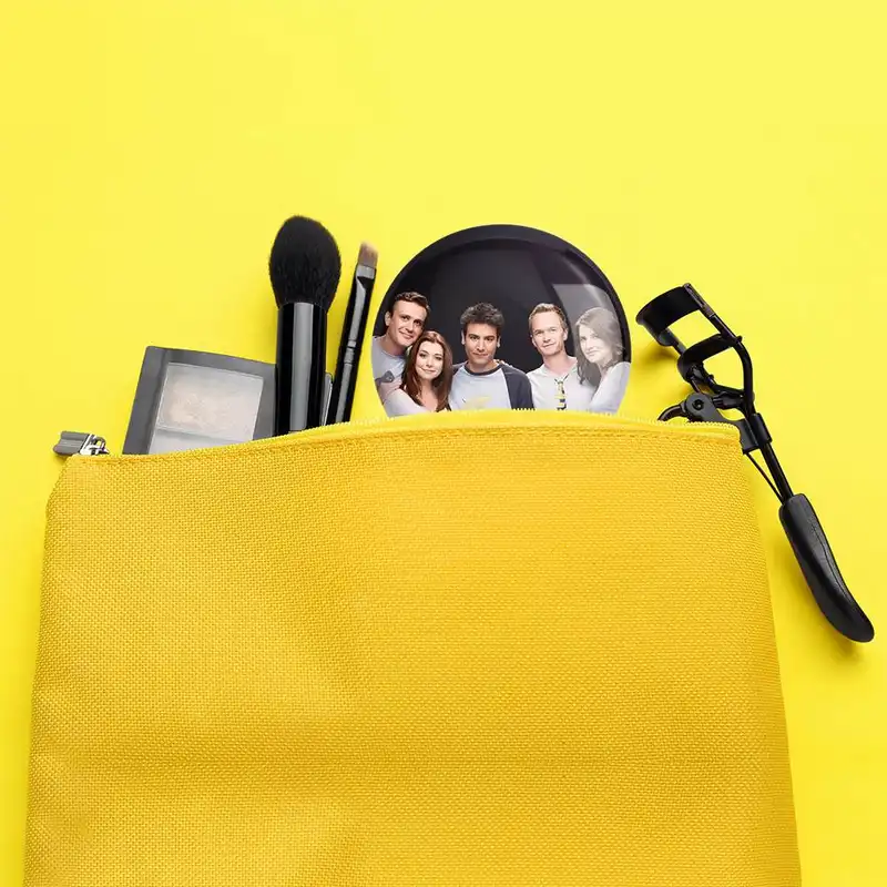 آینه جیبی خندالو مدل سریال آشنایی با مادر How I Met Your Mother  کد 13781