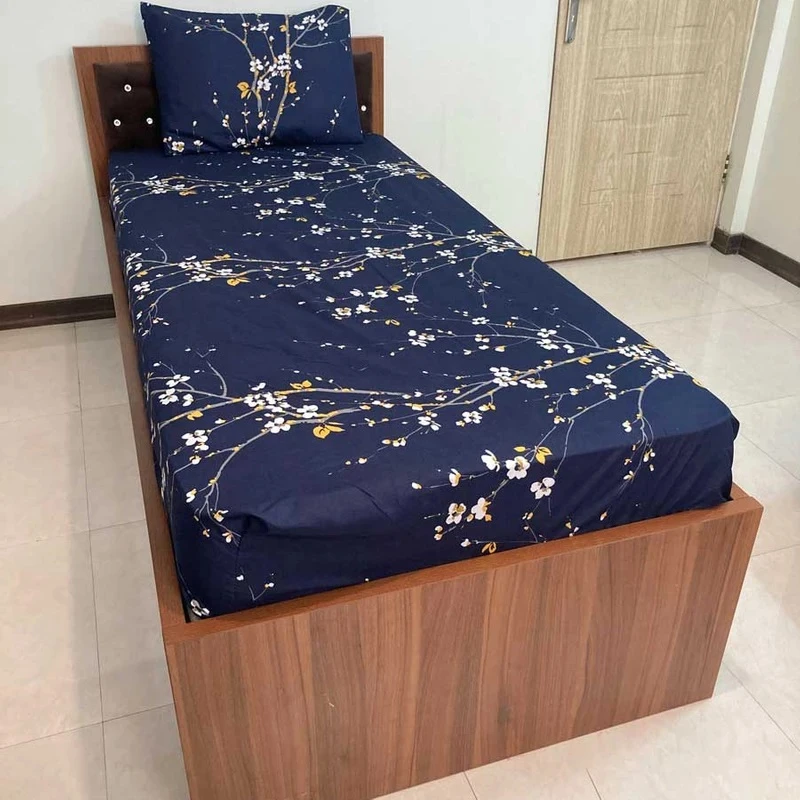 سرویس ملحفه آرین مدل شکوفه کد Ar120 یک نفره 2 تکه