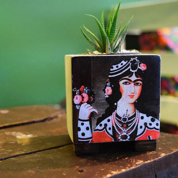 گلدان طرح شاهزاده قجری