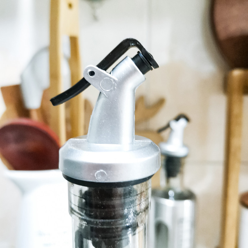 ظرف روغن مدل استیل کد 001