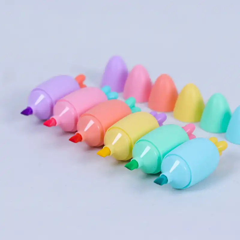 ماژیک علامت گذار مدل فانتزی طرح هویج رنگارنگ بسته 6 عددی