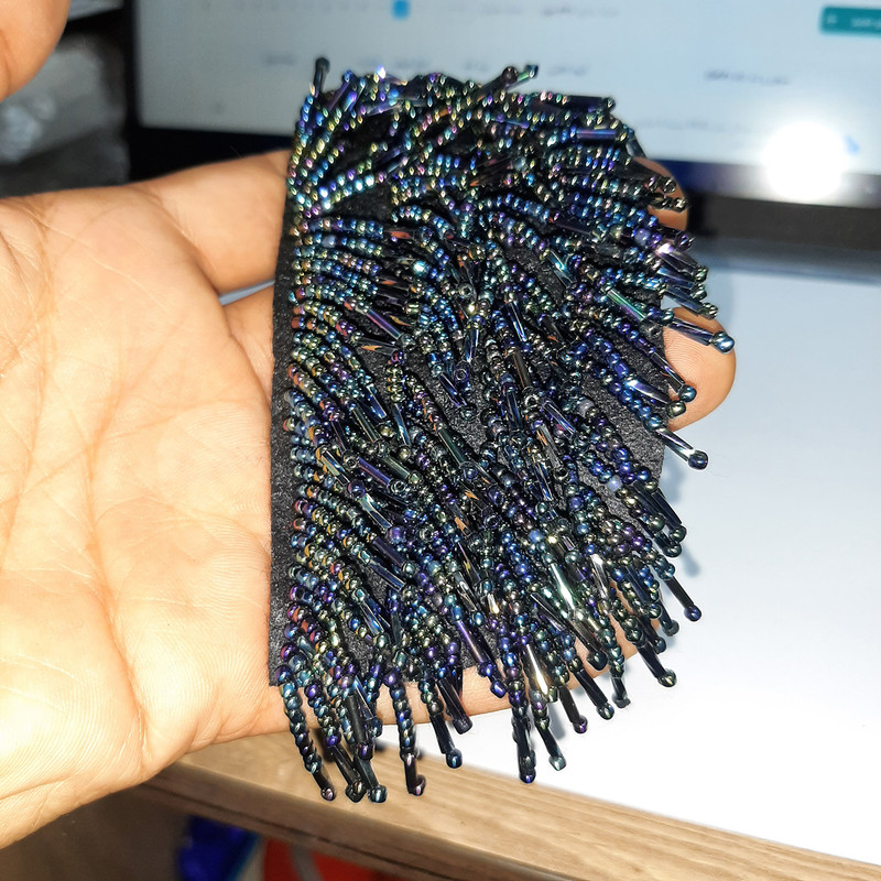 گل سینه زنانه مدل fd