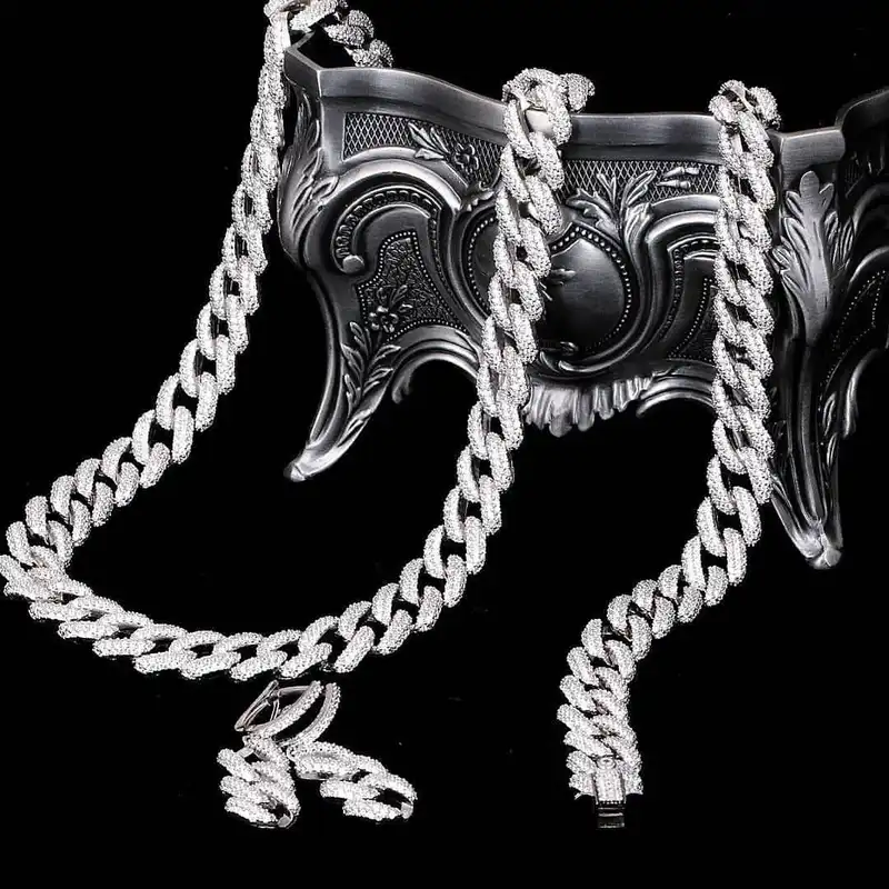 نیم ست نقره زنانه مدل A111