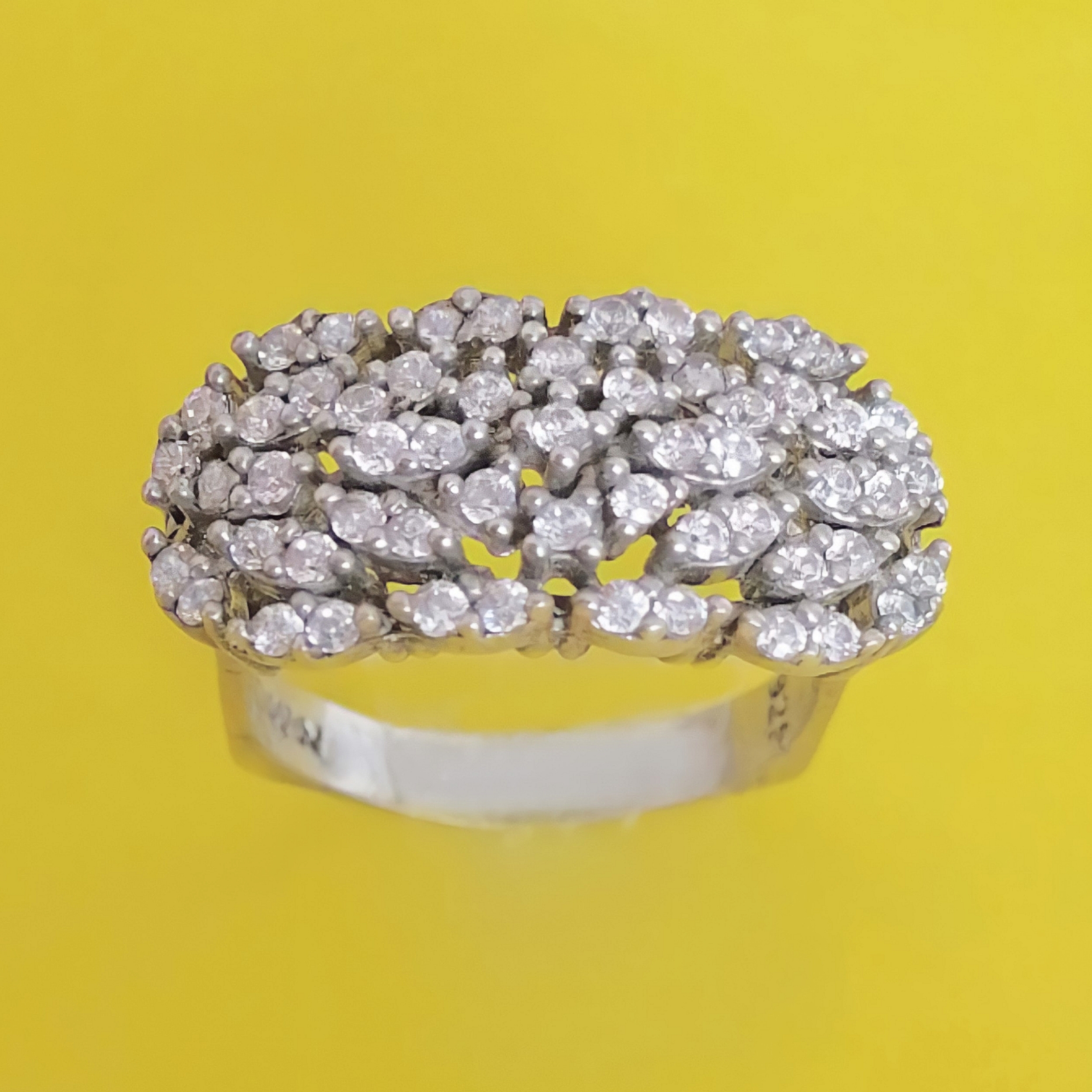 انگشتر نقره زنانه مدل Gh44