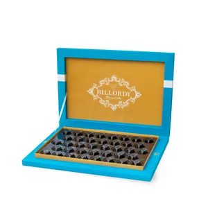 شکلات کادویی شیری با مغز فندقی - 300 گرم