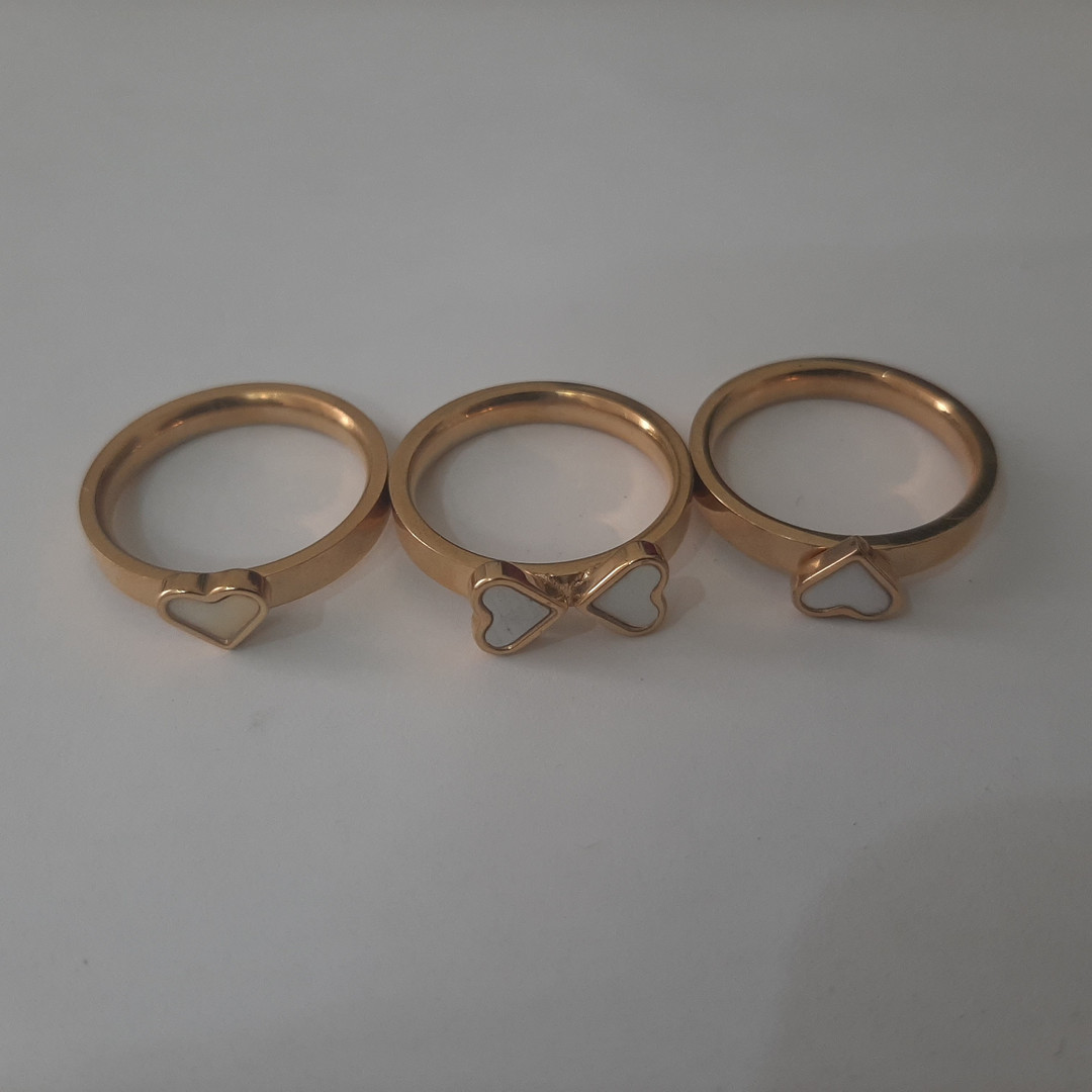 انگشتر دخترانه مدل مکمل قلب مجموعه 3 عددی انگشتر دخترانه مدل مکمل قلب مجموعه 3 عددی