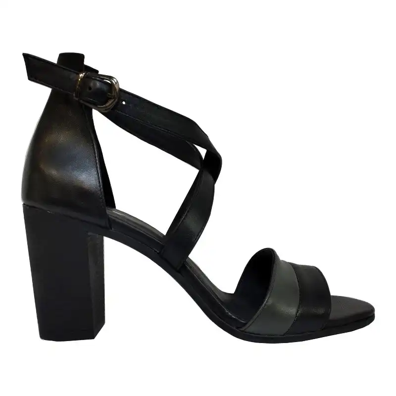 صندل زنانه اوستا کفّاش مدل pat1