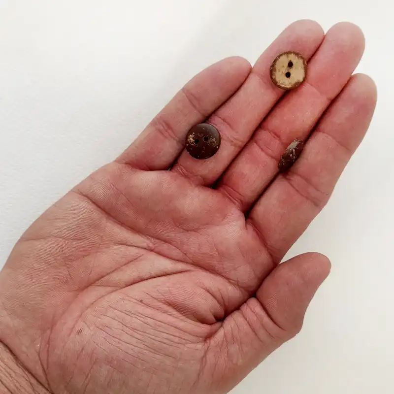 دکمه مدل چوبی کد CH14 بسته 9 عددی