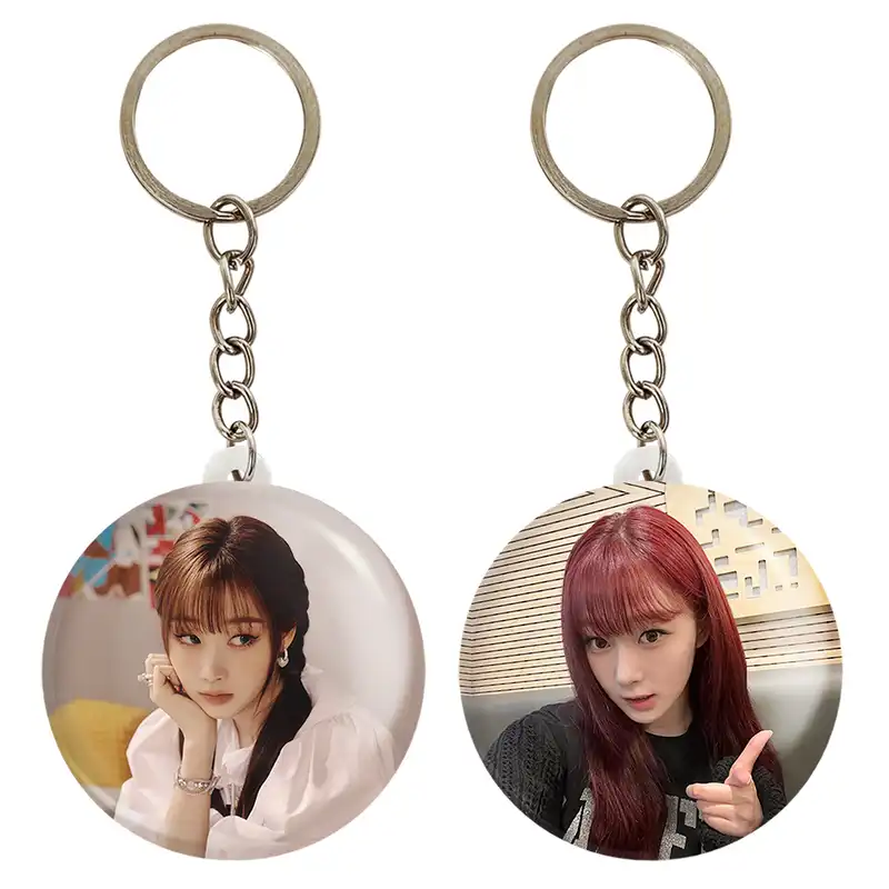 جاکلیدی خندالو مدل جیزل گروه گروه آسپا Aespa کد 1970619703 مجموعه 2 عددی