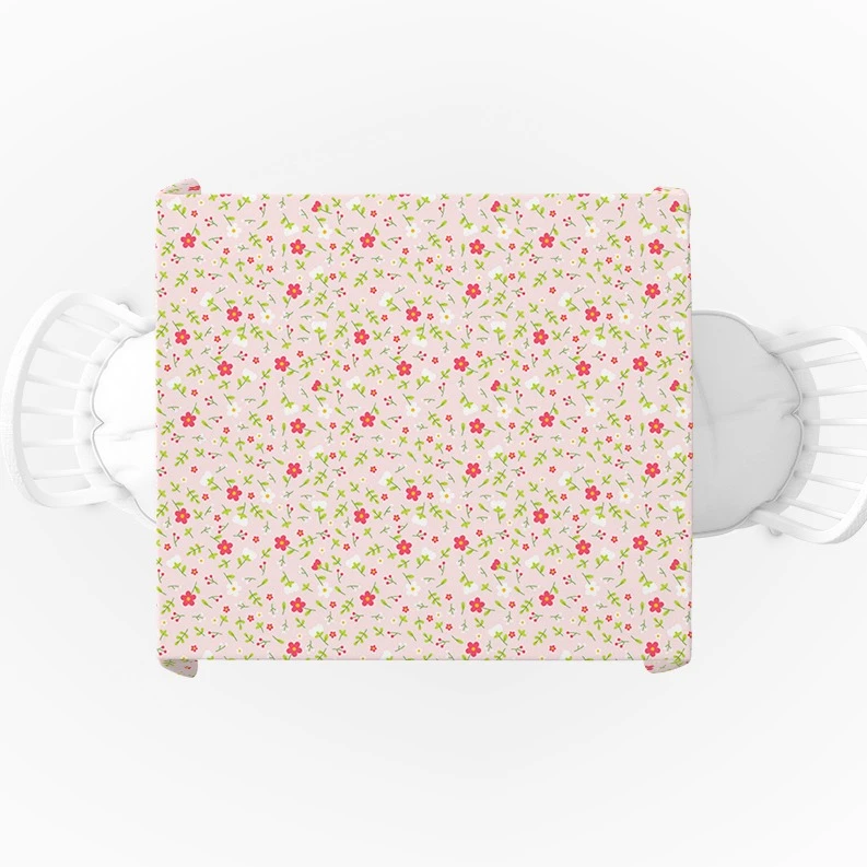 رومیزی مدل مربع مخمل طرح گل های ریز بهاری کد 11040