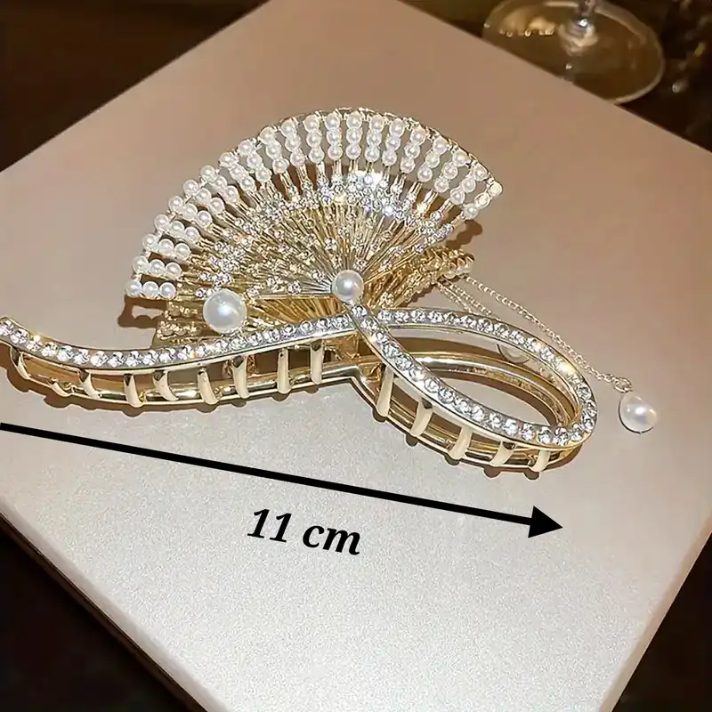 کلیپس مو زنانه مدل بادبزن آویزدار کد brg 423