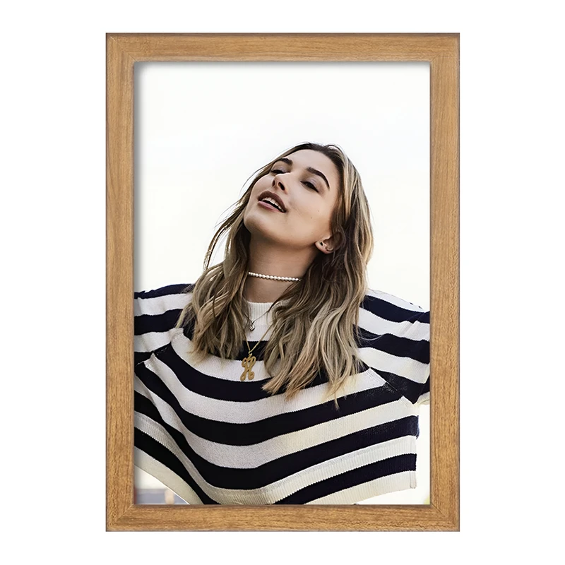 تابلو خندالو مدل هیلی بیبر (Hailey Bieber) کد F10190