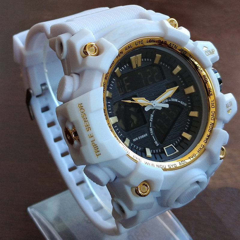 ساعت مچی عقربه ای پسرانه مدل اسپرت کد 204