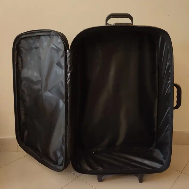 چمدان سفیر مدل s20 سایز کوچک