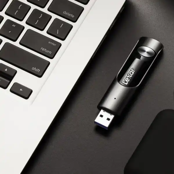 فلش مموری لکسار مدل USB 3.2 Jumpdrive P30 ظرفیت 512 گیگابایت
