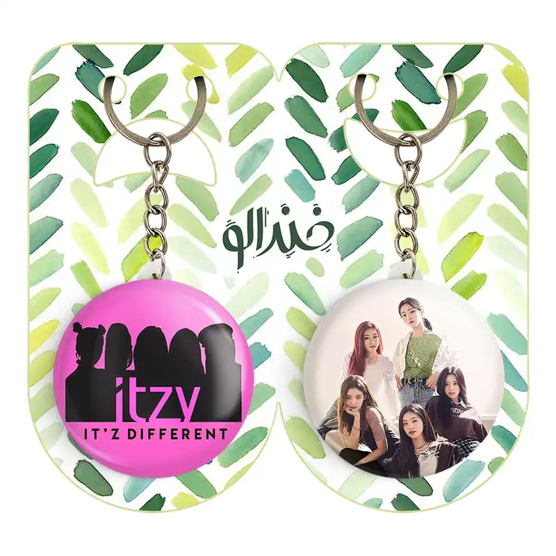 جاکلیدی خندالو مدل گروه ایتزی ITZY کد 2023420226 مجموعه 2 عددی