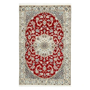 فرش دستبافت یک و نیم متری مدل گل ابریشم نائین کد n543017n