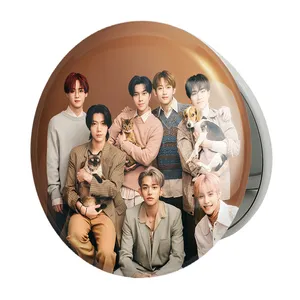 آینه جیبی خندالو طرح گروه NCT مدل تاشو کد 12224 