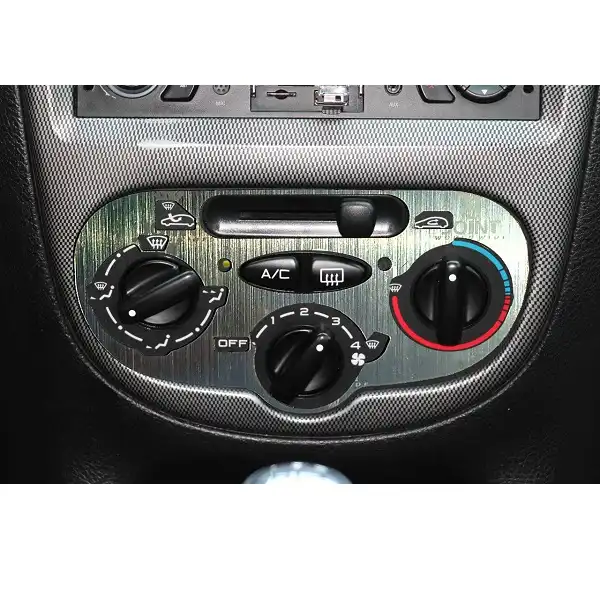 قاب دور پنل تهویه کولر مدل AC2 مناسب برای پژو 206 تیپ دو