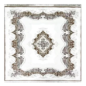 فرش ماشینی 400 شانه زمینه کرم حاشیه کالباسی مدل 207