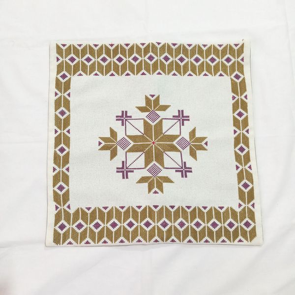 کاور کوسن سوزن دوزی مدل 016K کاور کوسن سوزن دوزی مدل 016K