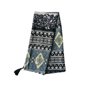 شال زنانه مدل B.G