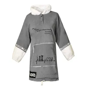 هودی زنانه مدل تدی لاتین 21