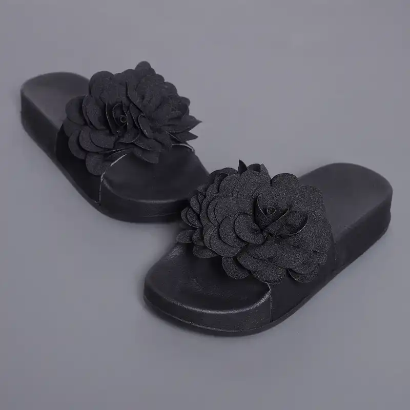 دمپایی زنانه مدل گلدار کد 2.1.5.7