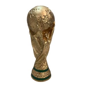 نقد و بررسی مجسمه دنیا دکوری سرمد مدل کاپ جام جهانی کد 30 توسط خریداران
