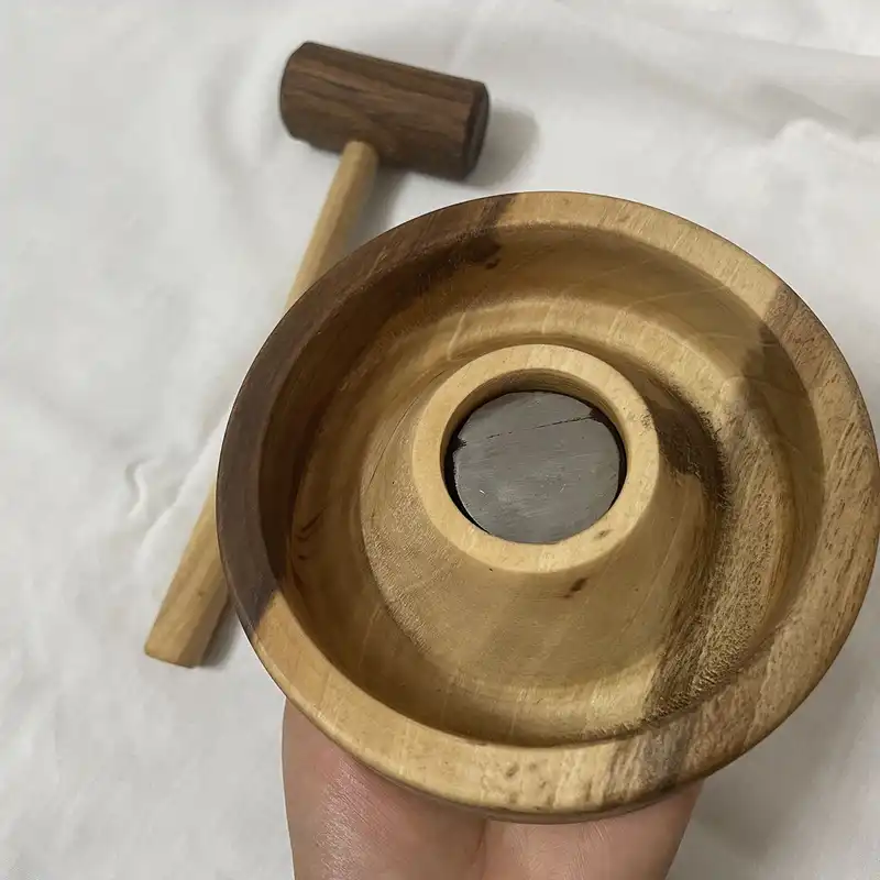 گردو شکن چوبی کد 022