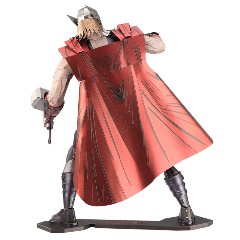 ساختنی مدل Thor