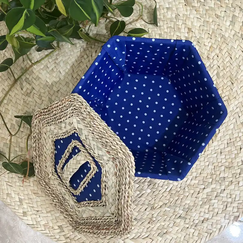 سبد حصیری مدل درب دار طرح چندضلعی