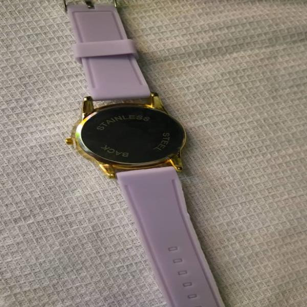 ساعت مچی عقربه ای دخترانه مدل VTG 03