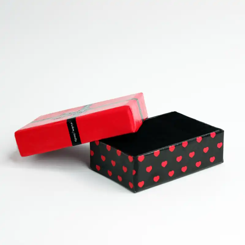 جعبه هدیه مدل پاپیون اکلیلی کد 1