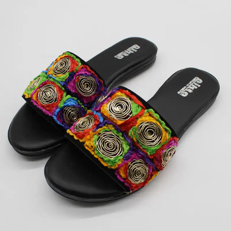 صندل زنانه نیکتا مدل 46-1300 سنتی