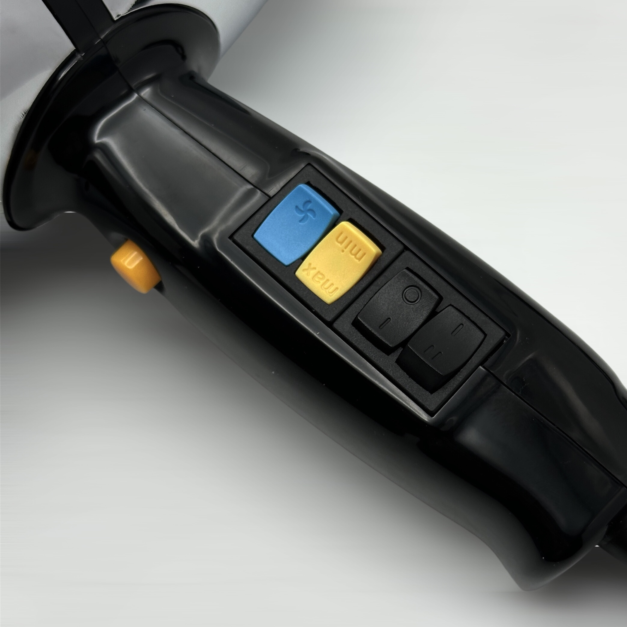 سشوار حرفه ای مایر مدل MR-105