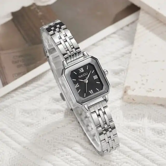 ساعت مچی عقربه ای زنانه مدل کلاسیک m