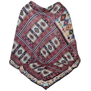 روسری زنانه مدل نخی کریستال لبه دوز قواره بزرگ کد 2003