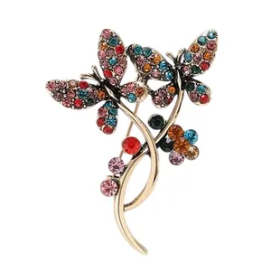 گل سینه زنانه مدل پروانه های نگینی کد ngr400