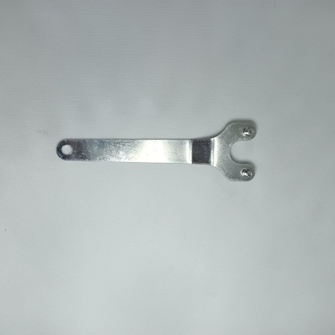 چکش تخریب اوکی مدل 8-1-0-POWERTOOLS چکش تخریب اوکی مدل 8-1-0-POWERTOOLS