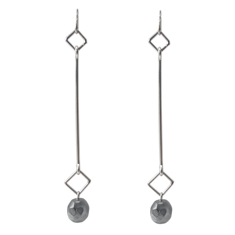 گوشواره زنانه مدل EA68 گوشواره زنانه مدل EA68