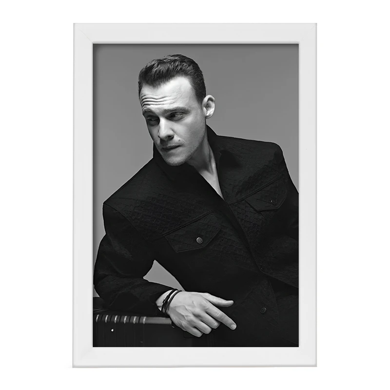 تابلو خندالو مدل کرم بورسین (Kerem Bürsin) کد F10231